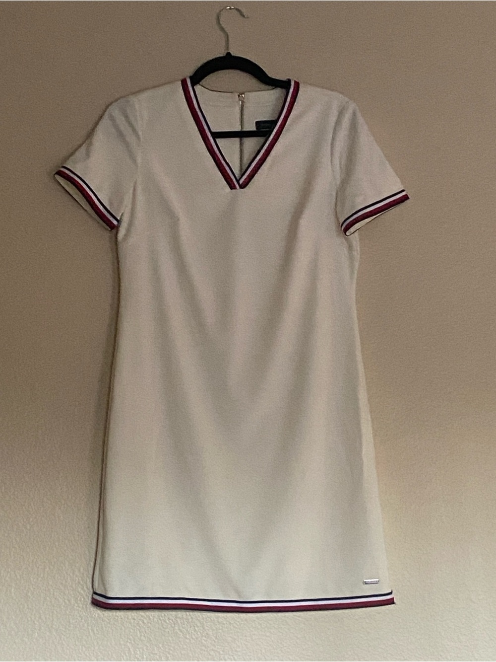 Tommy Hilfiger Women's White V-Neck Stripe Trim Short Sleeve Dress - Picture 3 of 4
